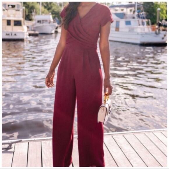 Gal Meets Glam Delaney Crossover Wrap Jumpsuit Red Wine Size 8 NEW - Picture 2 of 10